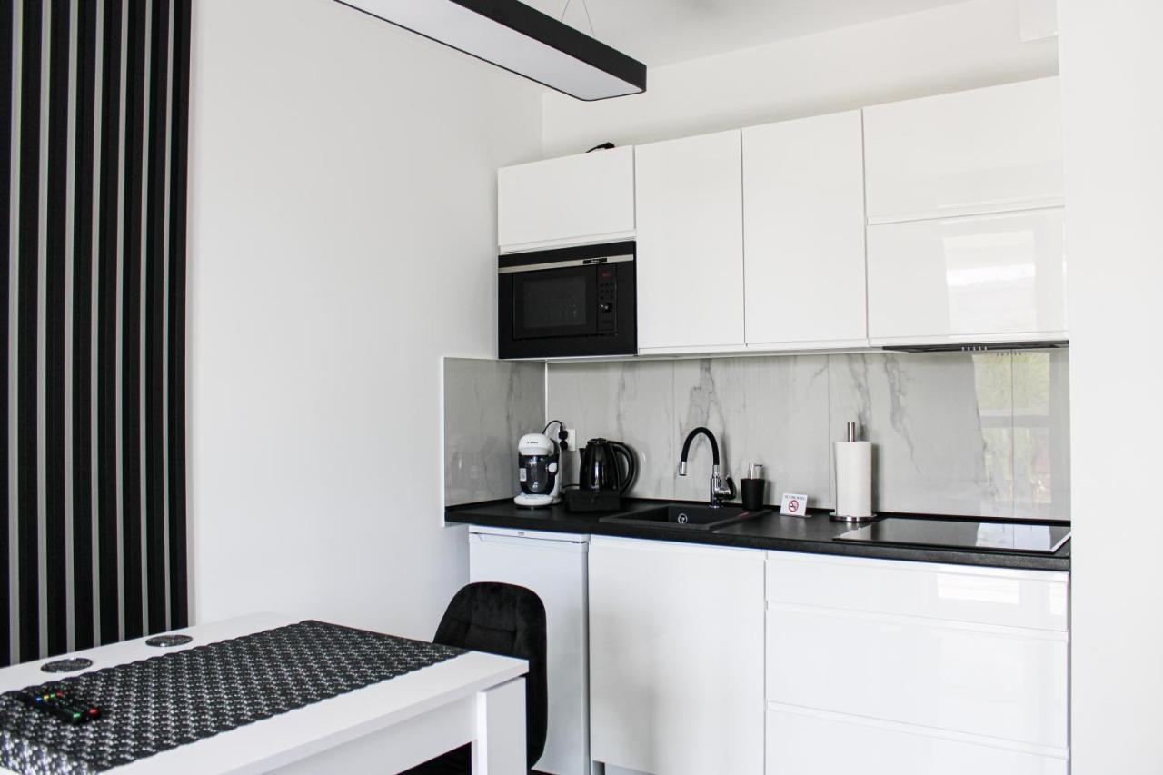 Apartament Black-Niska Z Garazem Podziemnym Kielce Extérieur photo